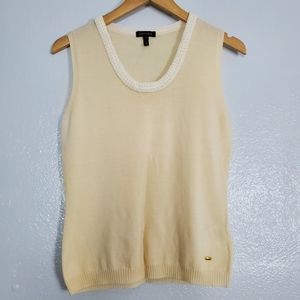 Escada Sleeveless Knit Neck wool top